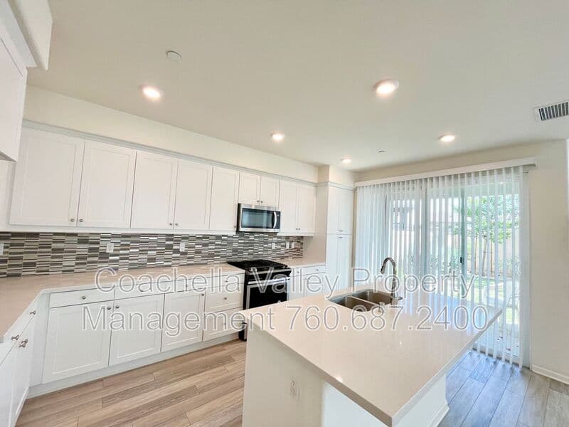 Indio House: 84443 Passagio Lago Way