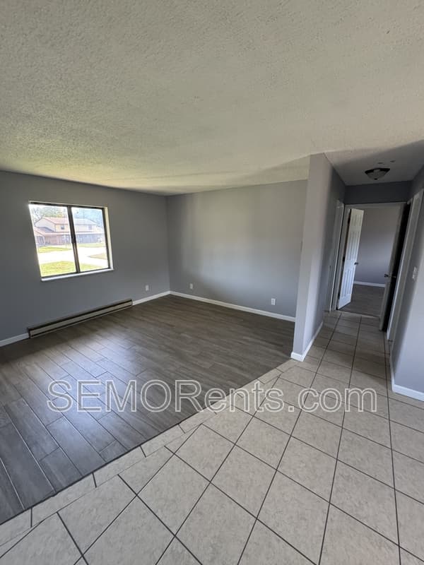 Jackson Condo: 315 East Lane - 3