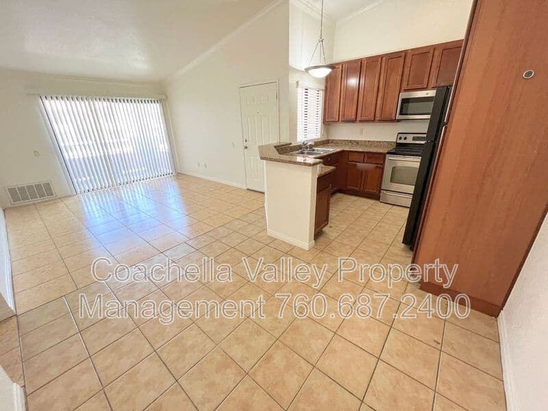 Bermuda Dunes House: 78650 Avenue 42