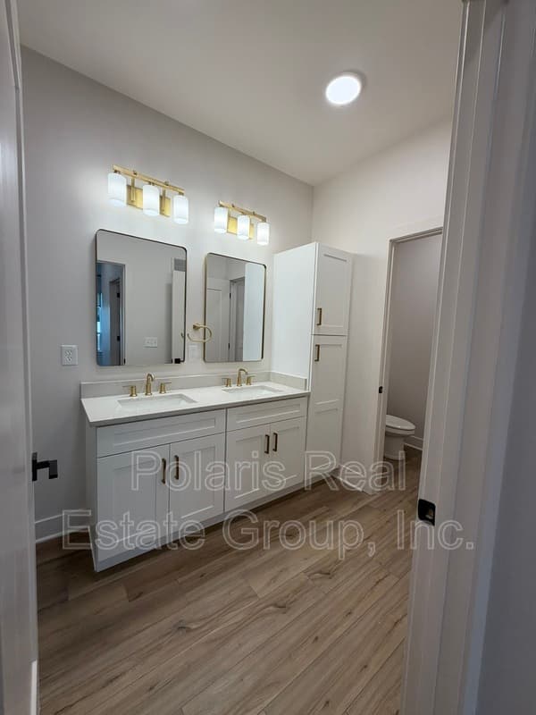 Carmel Condo: 925 Veterans Way