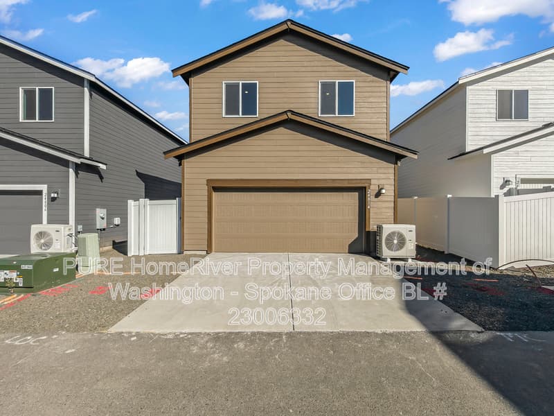Liberty Lake House: 24814 E Coopers Hawk Ln