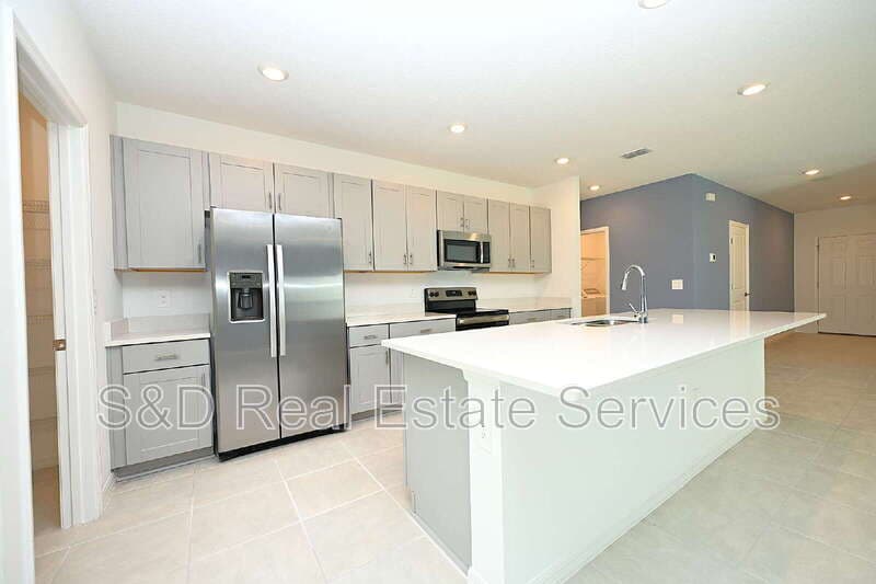 Haines City House: 148 Brinsmead Rd