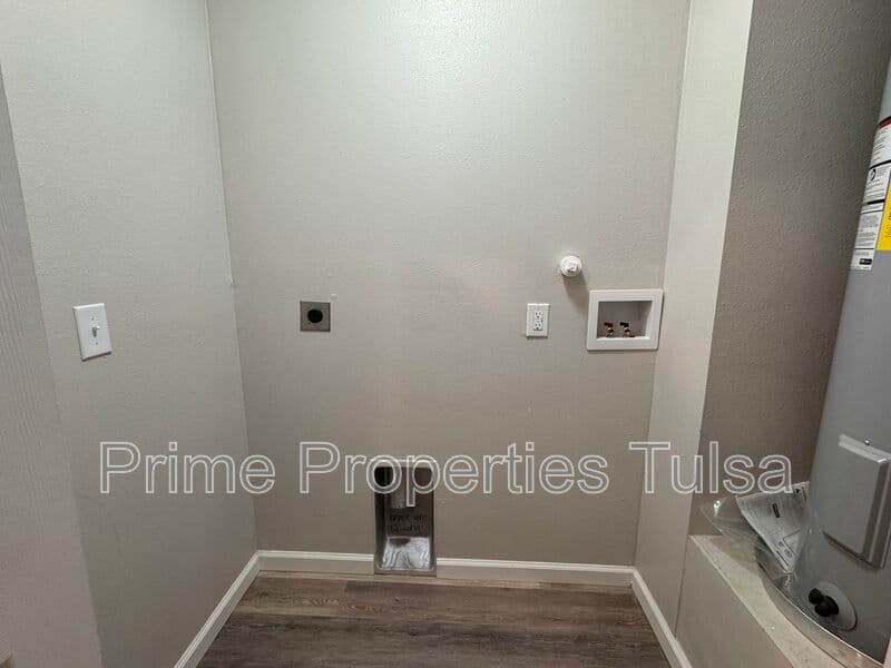 Tulsa Condo: 4120 W. 56th Pl. S.