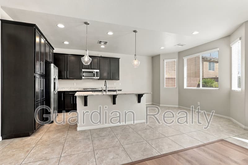 Las Vegas House: 5582 Grinding Rock Way