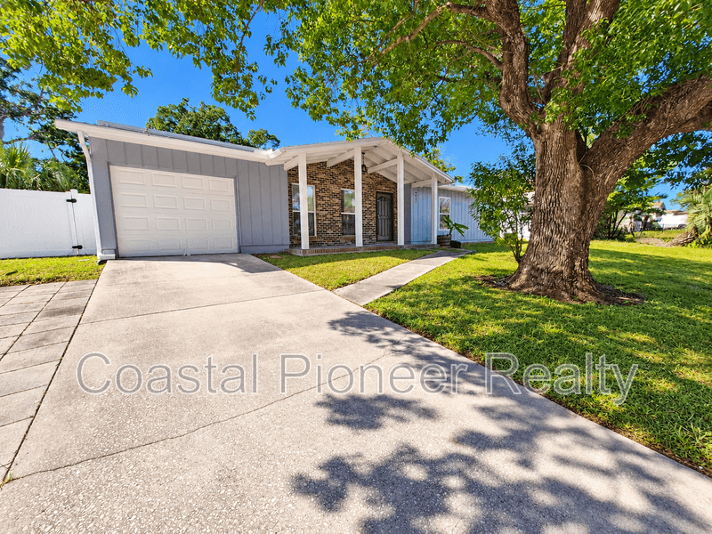 Spring Hill House: 4447 Keyes Ave