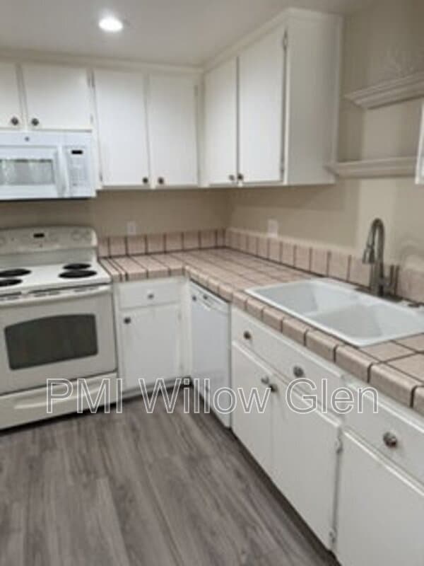 San Jose Townhome: 7379 Tulare Hill Drive