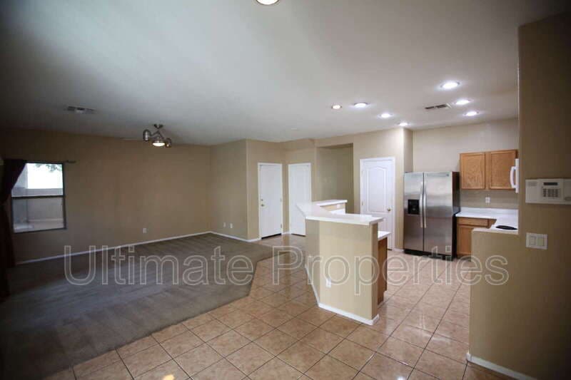 Glendale House: 6376 W Ruth Ave