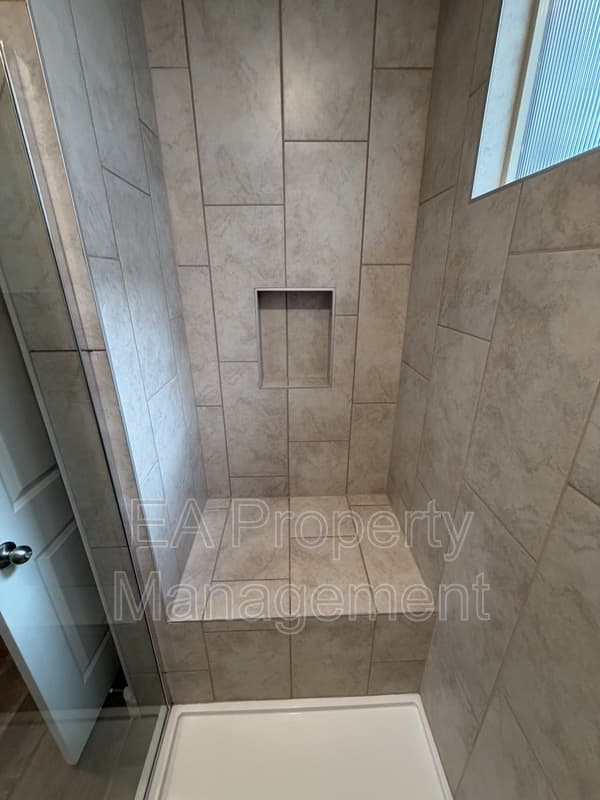 Rio Rancho House: 6742 Clayton Dr NE