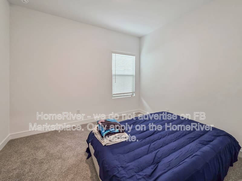 Buckeye House: 23467 W Albeniz Pl