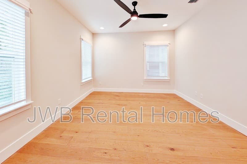Jacksonville Condo: 1739 Market St