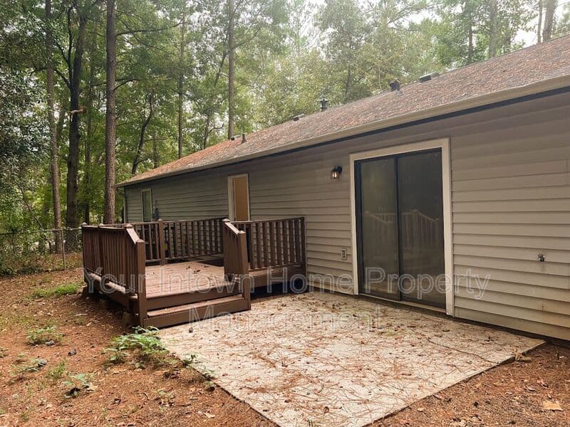 Decatur House: 4454 Blackbirch Lane