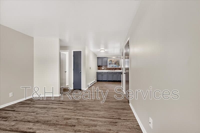 Noblesville Condo: 1142 Evans Avenue