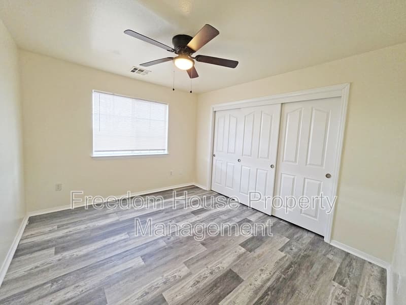 Pahrump House: 701 Mount Charleston Drive