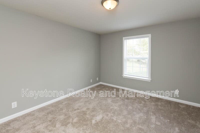 Clarksville Condo: 3301 Royster Lane