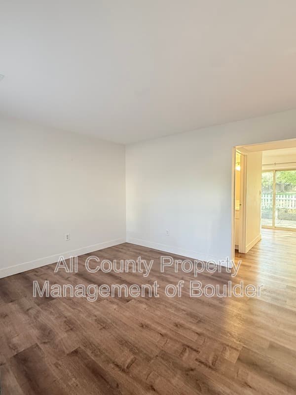 Boulder Townhome: 790 W Moorhead Circle