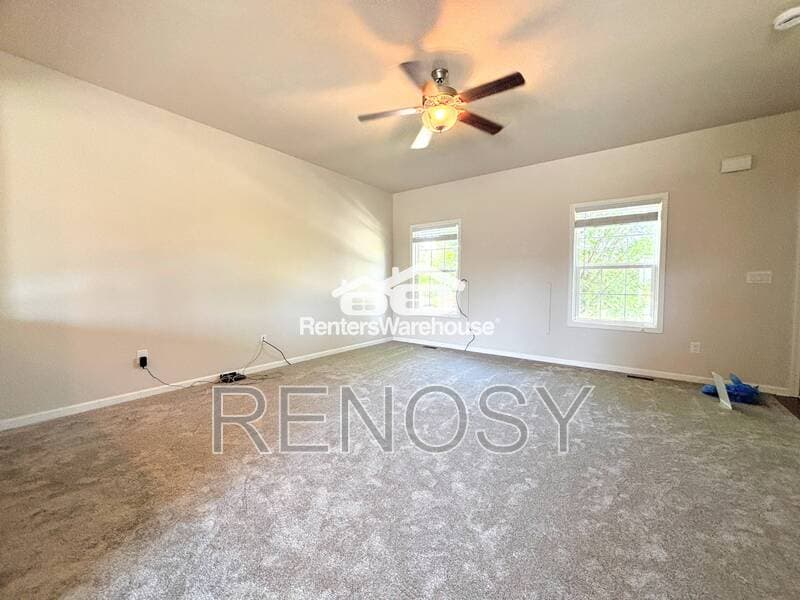 Waukee Townhome: 52 SE Booth
