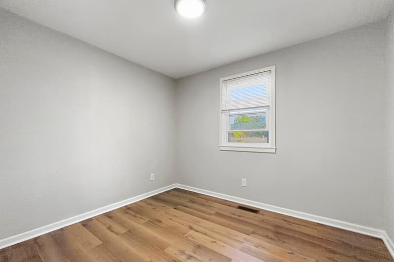 Oak Ridge Condo: 295 South Benedict Avenue