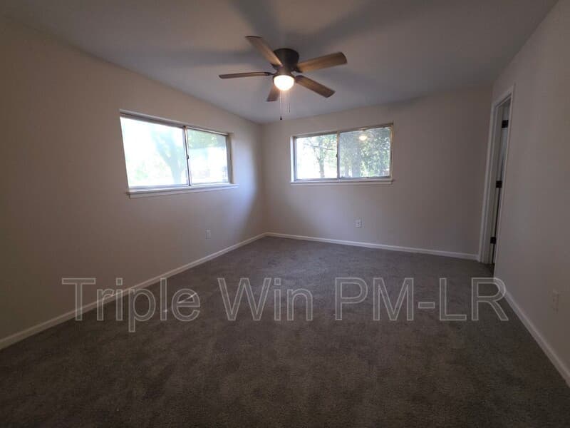 Jacksonville House: 1516 Gregory St