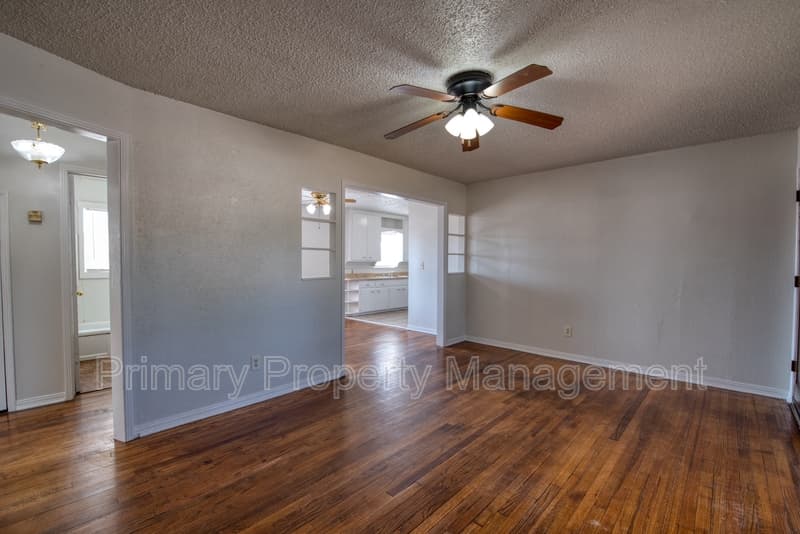 OKC House: 2480 NW 39th Ter