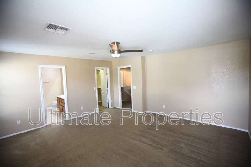 Glendale House: 6376 W Ruth Ave