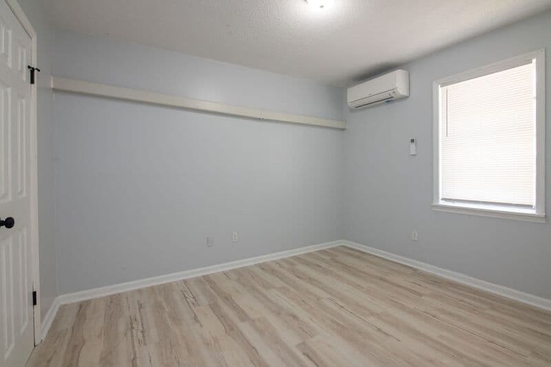Birmingham House: 1609 11th Court