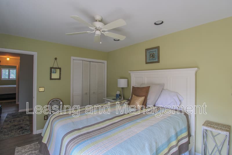 Charleston Townhome: 5 Townpark Lane