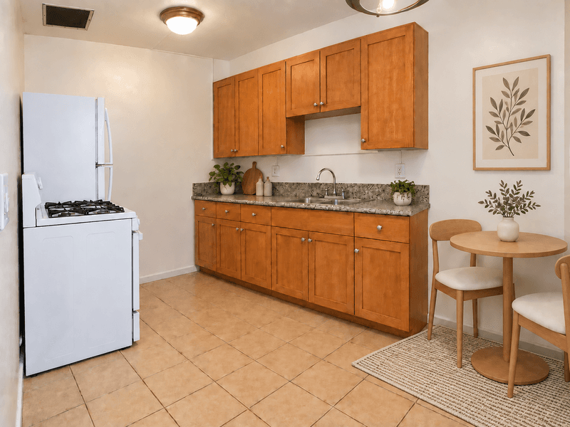 Los Angeles (Koreatown) Condo: 715 S. St.Andrews Place