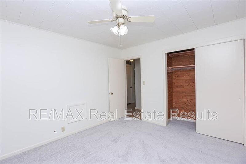 Prairie Grove Condo: 411 Kate Smith Street