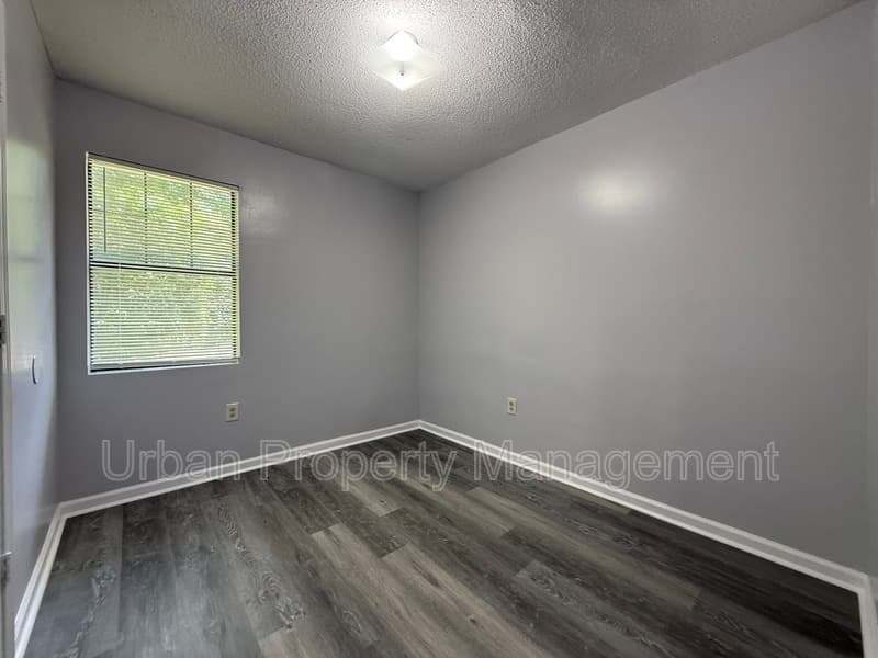 Memphis House: 3501 Hicky St