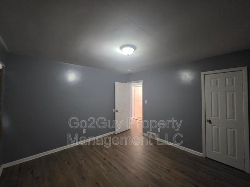 Detroit House: 18010 Lesure Street