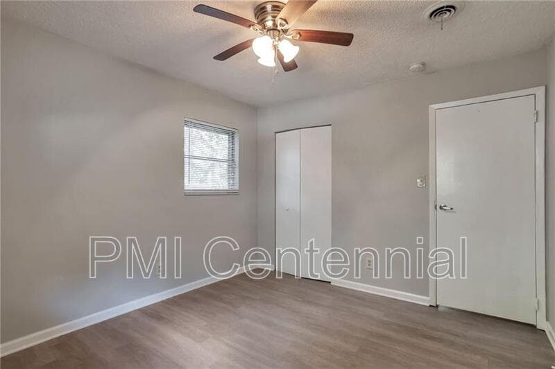 Forest Park House: 484 Evergreen Drive
