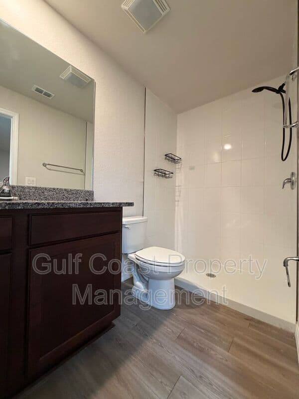 Englewood Condo: 10162 Tramore Ave