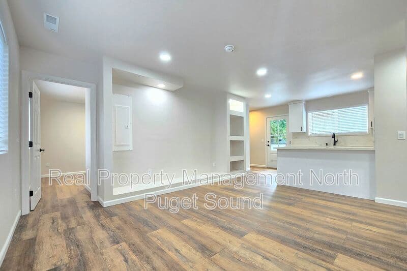 Bothell Condo: 19122 3rd Dr SE