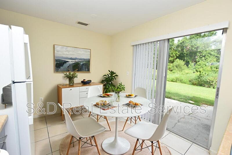 Lakeland Condo: 4705 Dimbath Dr.