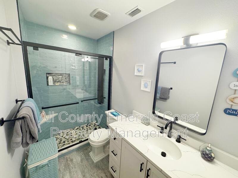 Destin Condo: 211 Durango Road