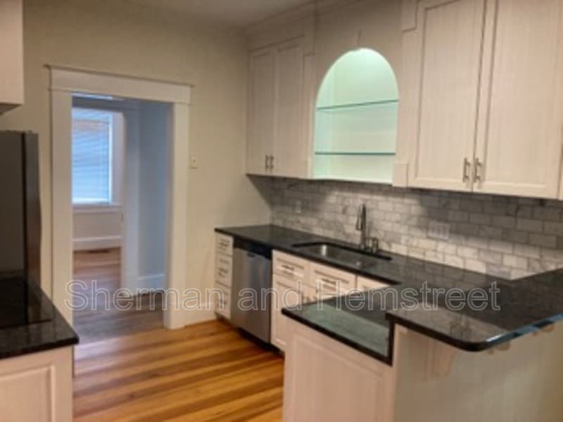 Augusta House: 2809 Lombardy Court