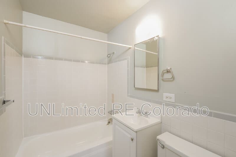 Aurora Condo: 1442 Macon Street