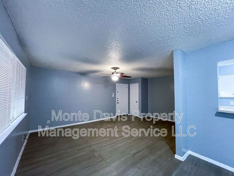 Austin Condo: 8907 Parkfield Drive