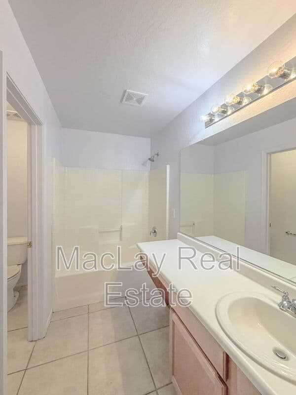 Phoenix House: 5216 W Albeniz Pl