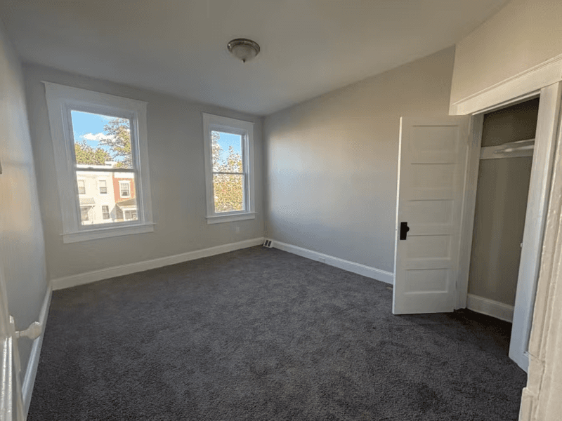 Baltimore House: 41X N Loudon Ave
