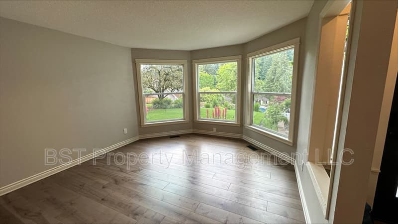 West Linn House: 25130 Rancho Lobo Court