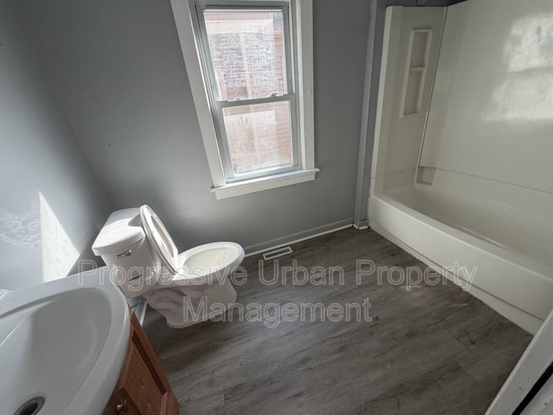 Cleveland Condo: 3586 West 47th Street - Downstairs