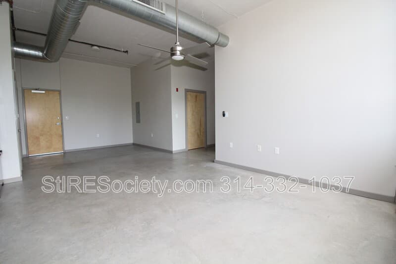 St. Louis Condo: 8125 Michigan Ave