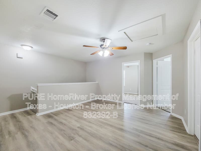 Cove House: 5914 Golden Cove Rd