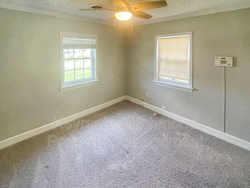 Richmond House: 1135 Sumpter St