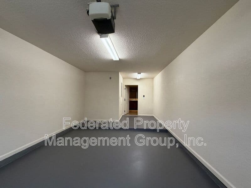 JACKSONVILLE Townhome: 8550 ARGYLE BUSINESS LOOP
