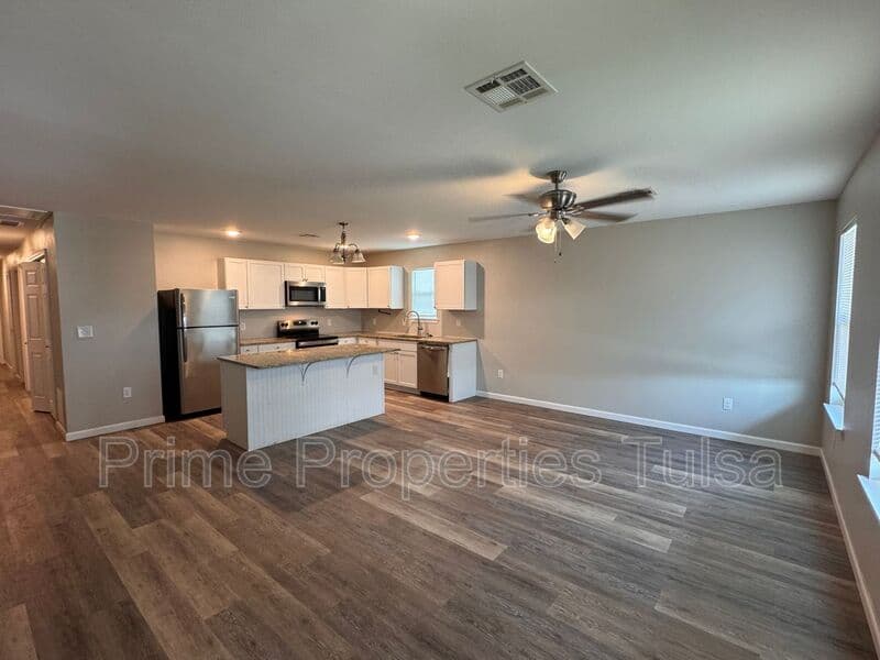 Tulsa Condo: 4120 W. 56th Pl. S.
