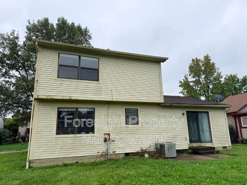 Columbus House: 3850 Heatherglen Drive