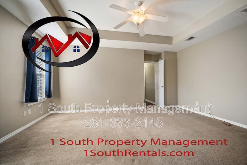 Mobile House: 9276 Champion Circle South