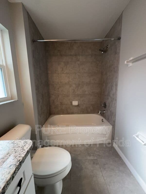 Citra House: 1677 NE 161st Pl